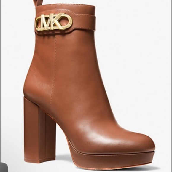 MICHAEL Michael Kors NWT Parker Platform Bootie Leather/ Empire MK Charm. - Picture 7 of 9